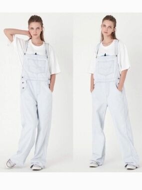 Levi’s Silver Tab Baggy Denim Overalls XL Light Wash Wide Leg Y2K